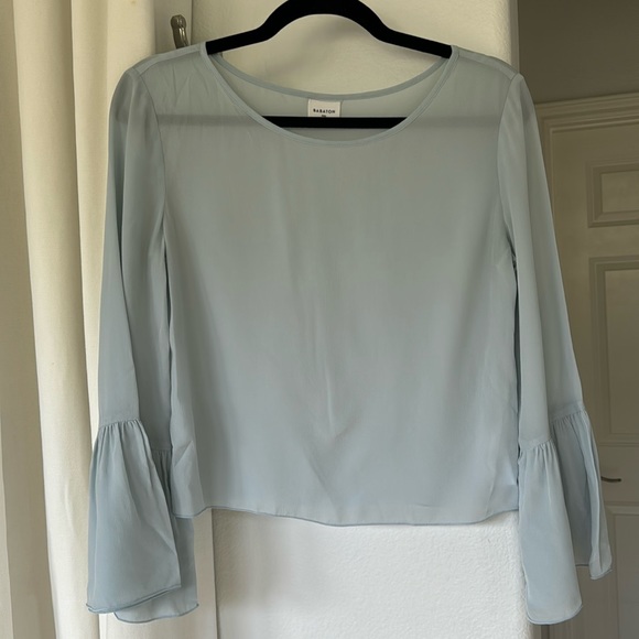 Babaton blouse with flare sleeves - Picture 1 of 4